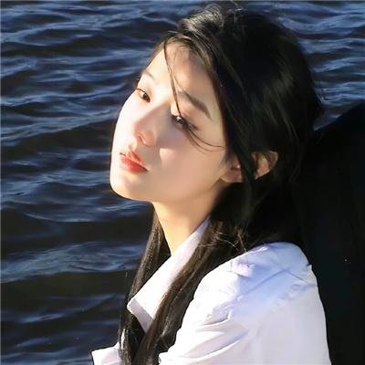 在巨人中间